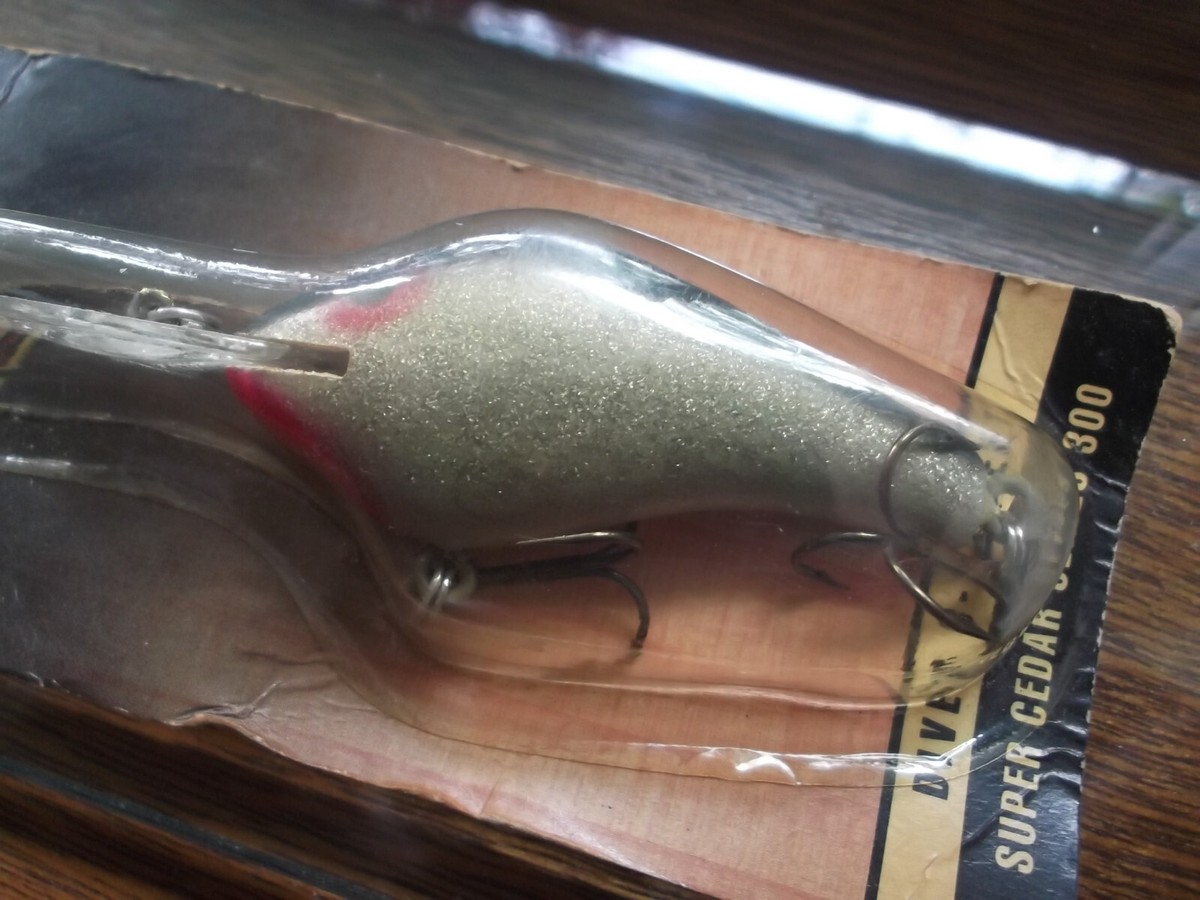 Poe's Vintage Crankbait Hand Crafted Super Cedar Series 300 Color