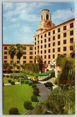 Hotel & Resort~Vinoy Park Hotel Tower St Petersburg Florida~Teich 1950 Postcard