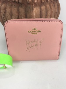 coach wallet me