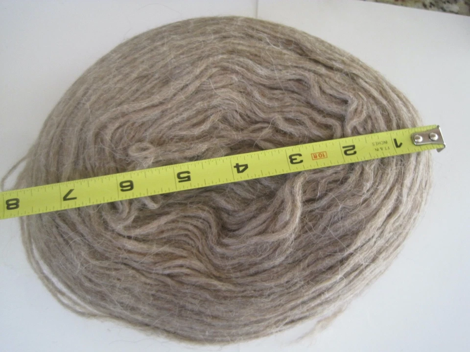 Hilo de lana bronceado círculo nuevo Foto 3 de 4