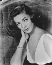 A Lauren Bacall Sensual Black And White 4x6 Photo Print