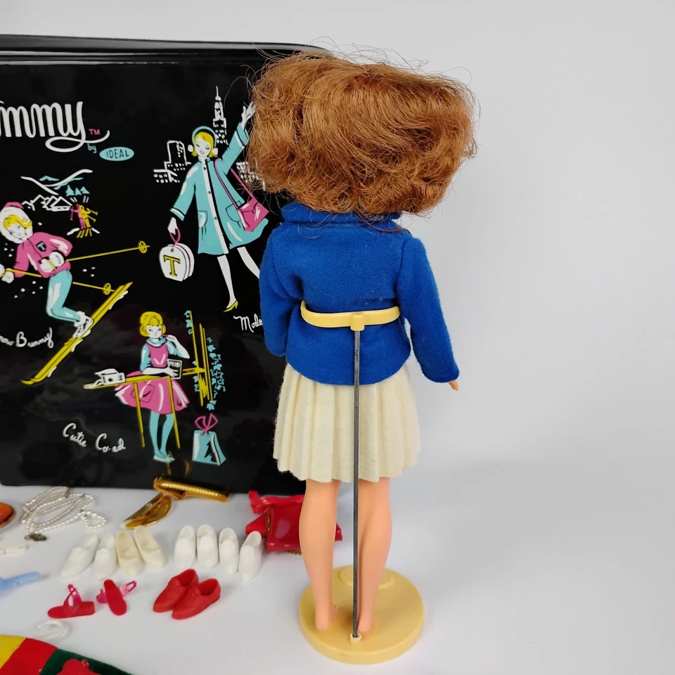 Vintage TAMMY by Ideal Doll With Clothing Accessories and Carry Case Bundle Lot - Image 4 of 4