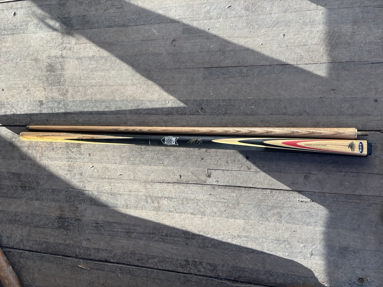 Riley HC 2-Piece Pool Cue Stick - Cues for Pool (2 Pieces)