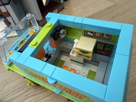 Lego Scooby-Doo Mystery Mansion 75904 and Mystery Machine 75902 - Complete!