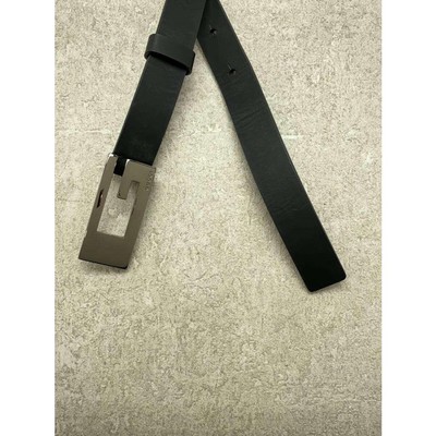 GUCCI ブラックレザーベルト Gロゴ 70/28 GUCCI ブラックレザーベルト Gロゴ 70/28