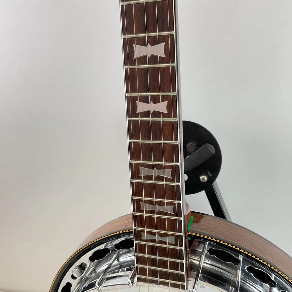 Alvarez 1970's Minstrel 5 String Bowtie Resonator Banjo w/ Hardcase (L) S#563 - Image 3 of 4