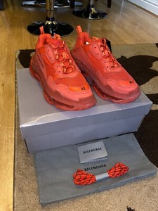 Balenciaga Triple S Bred italy Size 43 10 Bump