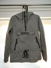 Bench Pullover Jacket With Kangaroo Pouch And Two Side Zipped Pockets Size Small