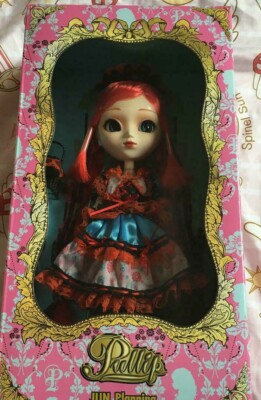 Pullip kirsche F-603 Lolita full of red hair color jun Pullip kirsche F-603 Lolita full of red hair color jun