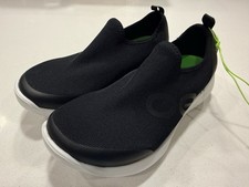 OOFOS OOMG Sport Women  s Recovery Shoes White Black Size 9 US MSRP 139.95