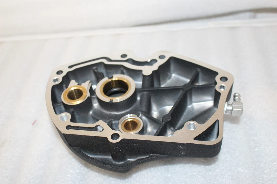 25756-00Y NUEVO OEM 2000-2002 BUELL P3 CUBIERTA DE ENGRANAJE DE LEVA DE EXPLOSIÓN Foto 2 de 2