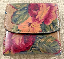 PATRICIA NASH ASTRA VINTAGE VICTORIAN GARDEN MULTI COLOR WALLET P1663419X NWT