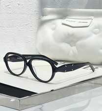MAISON MARGIELA X GENTLE MONSTER Sunglasses   Model  MM211 Size: 56  16-144