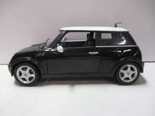 Maisto Mini Cooper 1/18