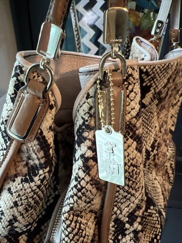 Sac à main Coach Madison #31502 cuir et python imprimé exotique comme neuf