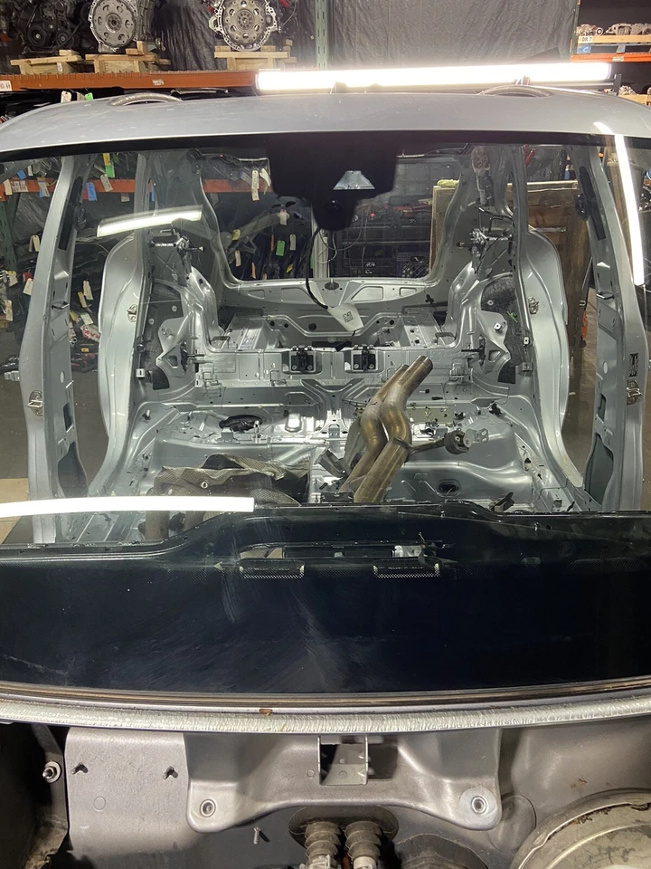 2014-2018 Porsche Macan S 95B Front Windshield Glass Window OEM - Изображение 4 из 4