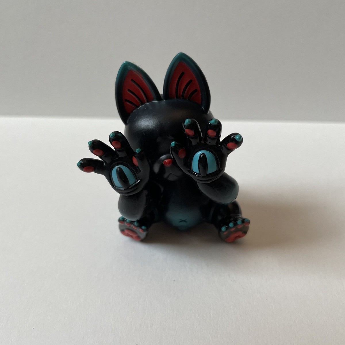 GRAPE BRAIN Ex HELL’S CAT“ONIGIRI” MULTI HELL'S CAT ONIGIRI OG and Odd Eye Edition by GRAPE BRAIN