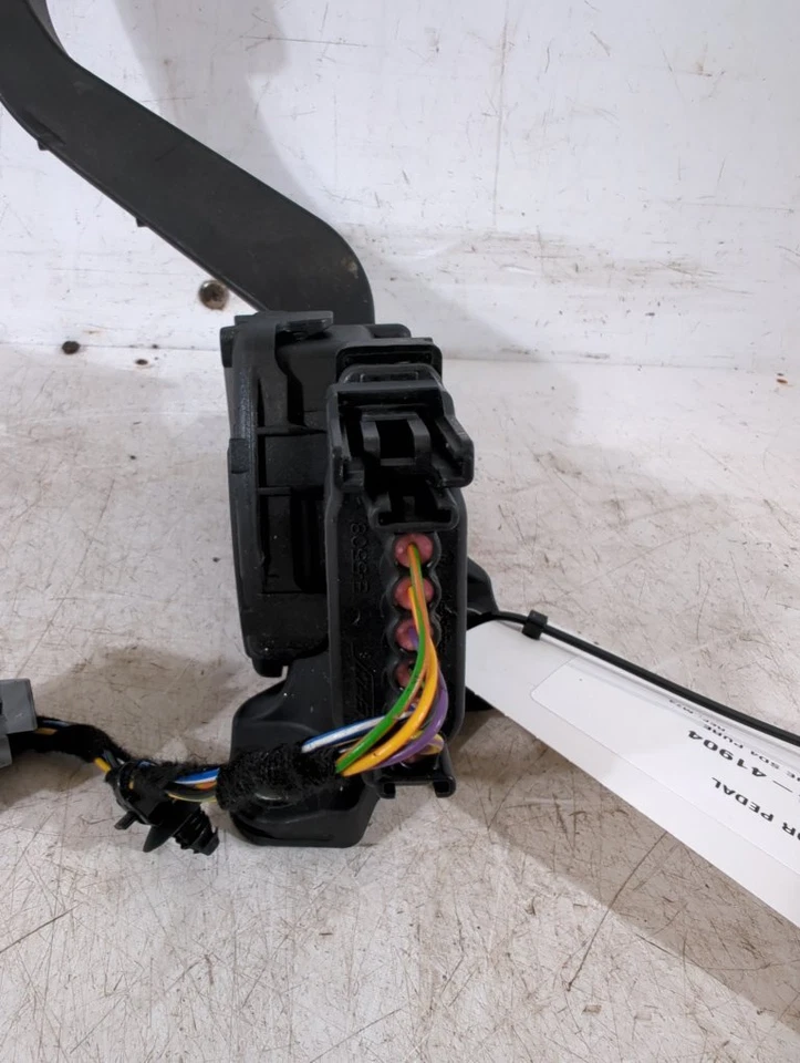 Pedal acelerador Range Rover Evoque cupé 3 puertas 2011-2019 bj32-9F-836-DB M74 - Imagen 4 de 4