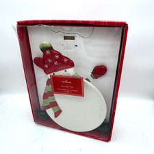 Hallmark Snowman Spreader Set Holiday Cheese Board  Knife Gift Set Christmas