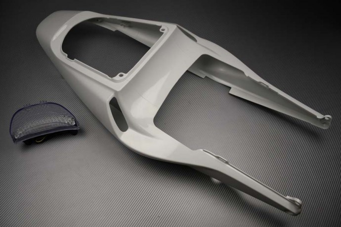 Coque arrière CBR 600 RR avec feu arrière clair pour moto Honda 2003 2004