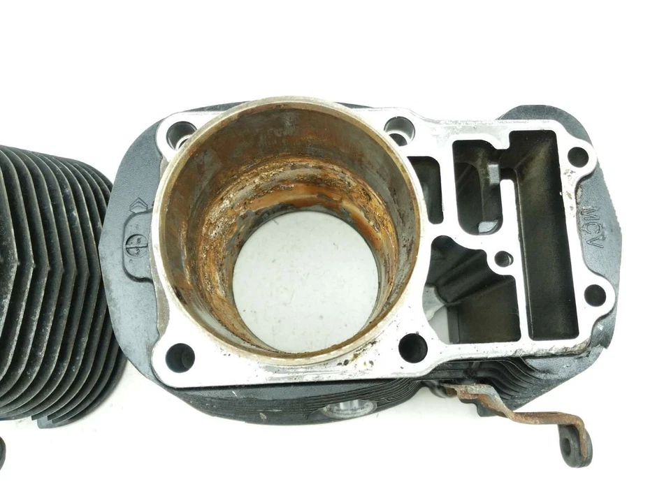 04-08 Jarra culata motor motor Honda VTX1800R VTX 1800 Foto 3 de 4