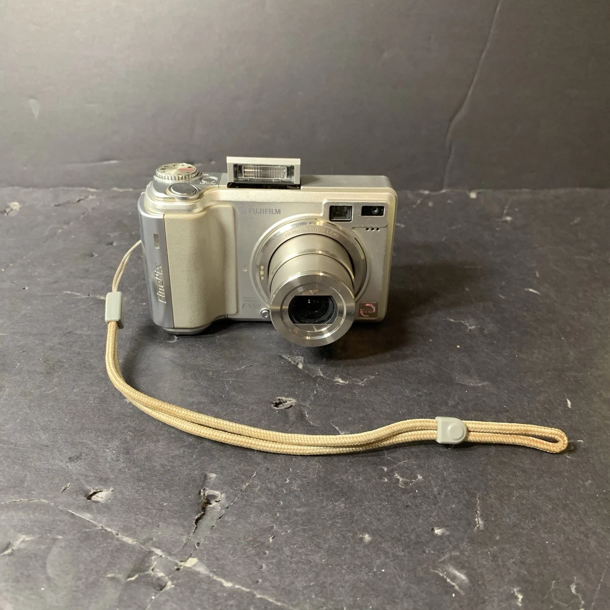 Fujifilm FinePix E550 Digital Cameras for Sale | Shop New & Used