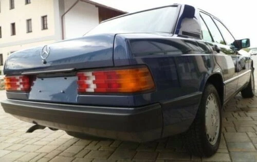 1987 Mercedes W201 Perle 34950 Km EintragBesitz Barbara VALENTIN Freddie Mercury - Bild 4 von 4