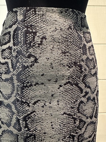 David Lawrence Brand Women Skirt Pencil Style Snake Pattern Size 10 - Picture 2 of 10