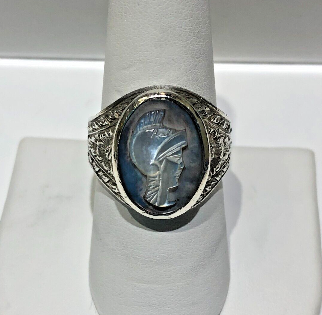 Vintage 975 Silver Roman Soldier Carved MoP Shell Ring-sz