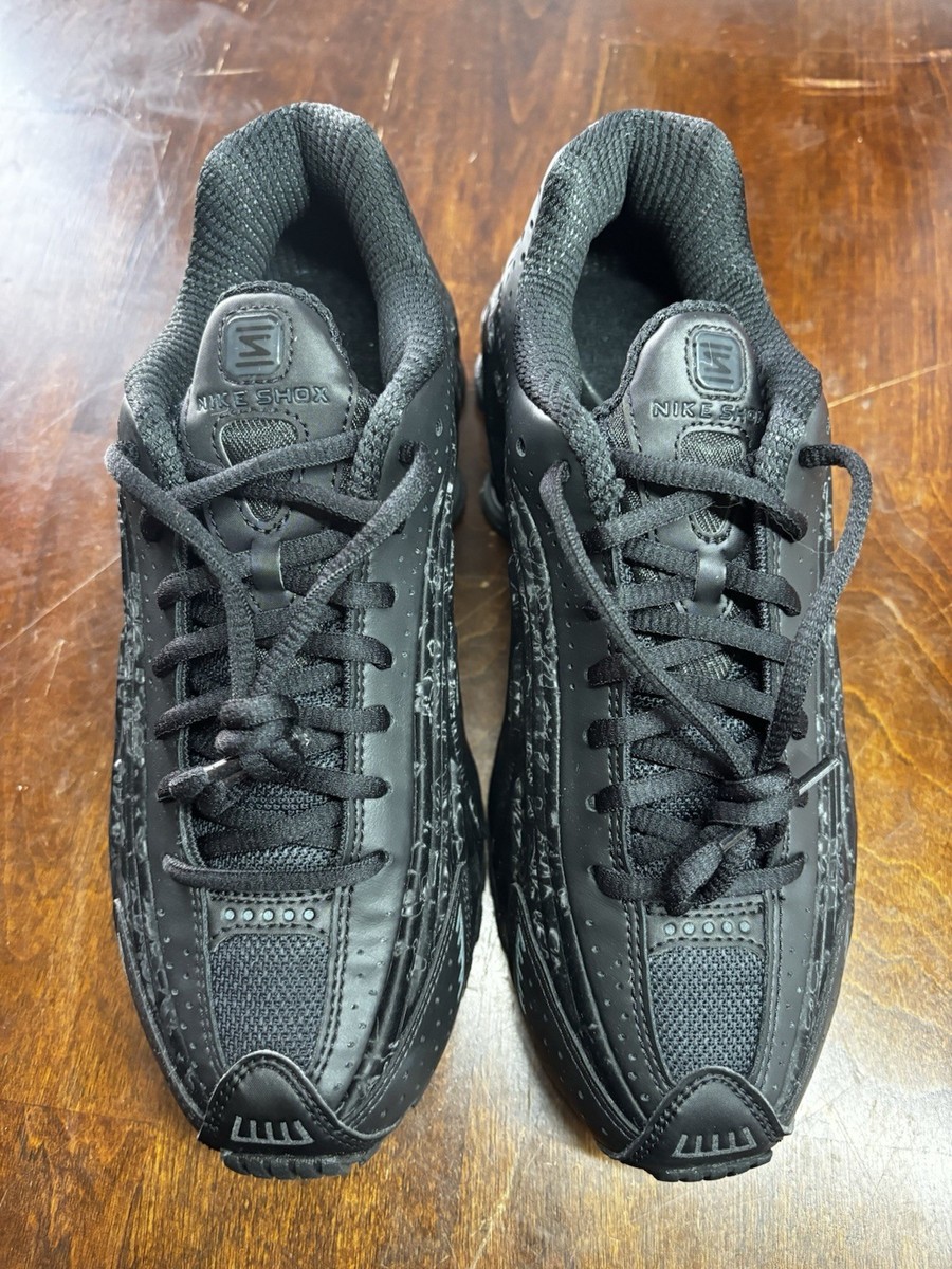 Size 6 - Nike Shox R4 Black Floral W | eBay