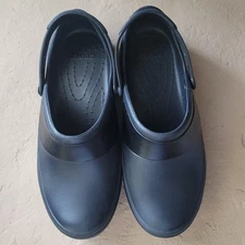 Crocs Mercy Work Slip-on Slip Resistant Women's Black Clogs Size 10 #10876