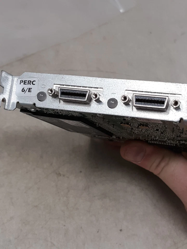 E2K-UCP-61 DELL POWEREDGE PERC 6/I SAS PCI-E RAID CONTROLLER - Image 3 of 4