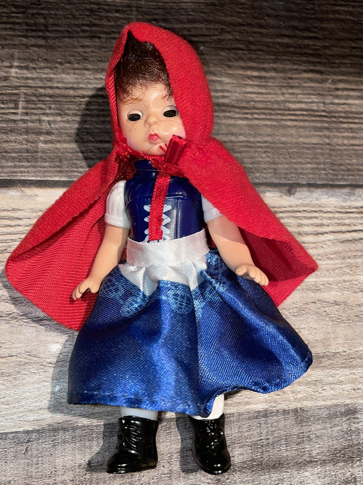 MADAME ALEXANDER LITTLE RED RIDING HOOD DOLL #7 MCDONALDS HAPPY MEAL ...