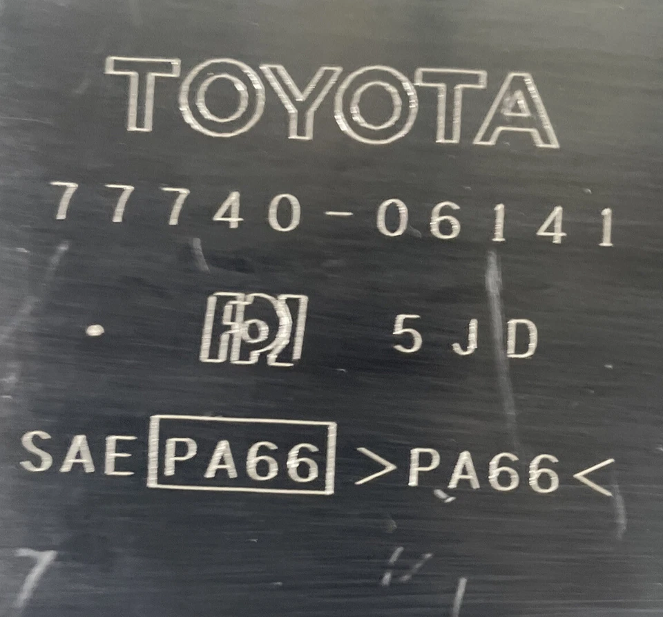 Toyota Camry, 2002-2006, Fuel Vapor Canister, 2.4L-4CYL, 2AZFE, 77740-06141 - Image 4 of 4