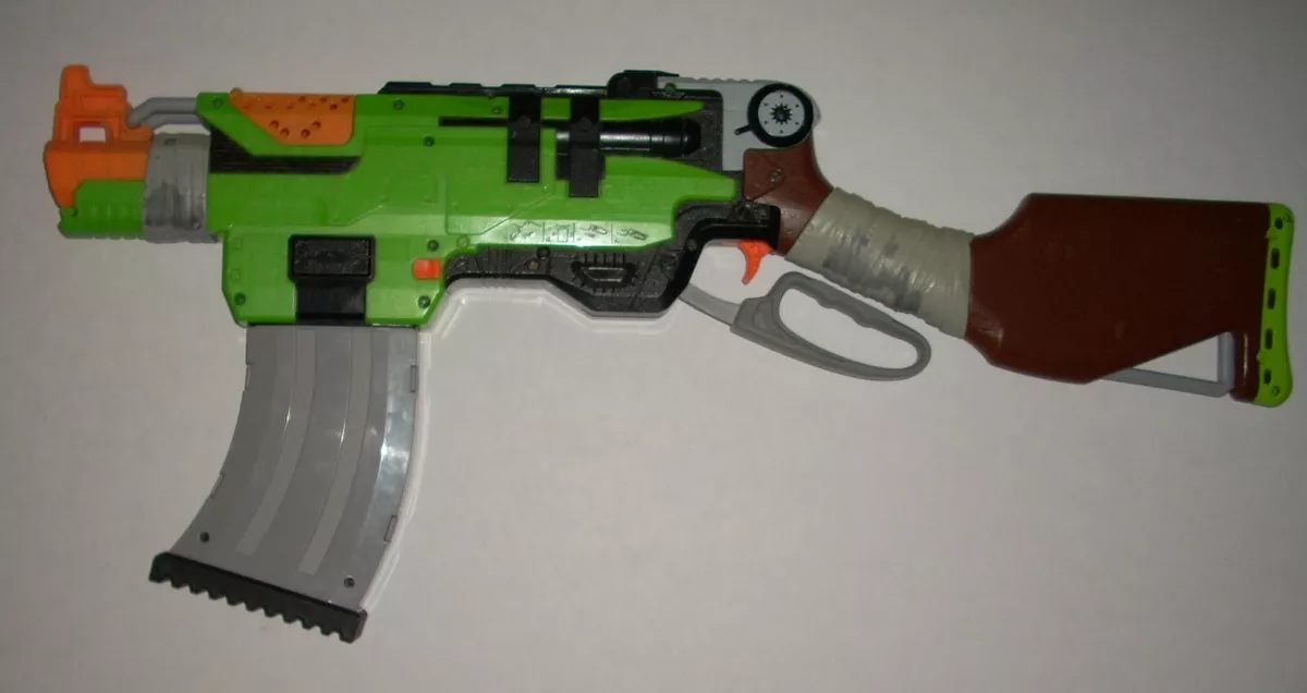 Lança Dardo Nerf Zombie Slingfire - Hasbro - Casa Tom