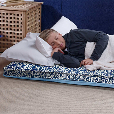 novaform pillow lounger
