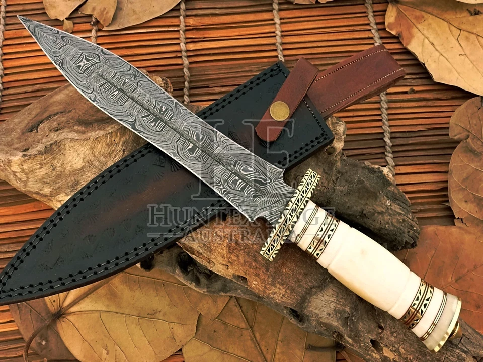 HUNTEX Handmade Damascus Blade, Camel Bone Handle, 380mm Long Exotic Boot Dagger - Image 3 of 4