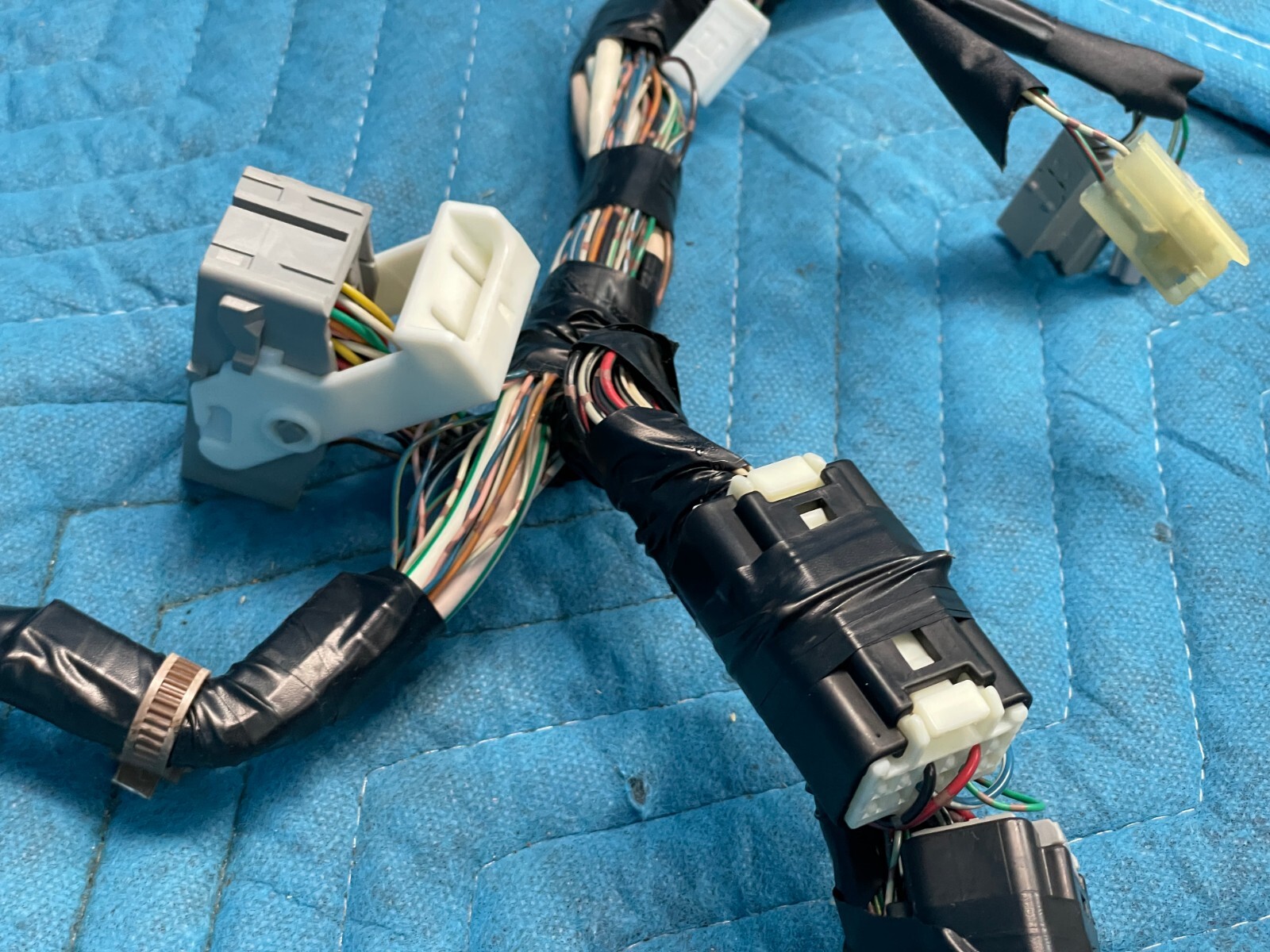 Toyota Land Cruiser Under Dash Instrument Panel Wiring Harness 2003