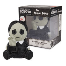 Handmade By Robots Vinyl - Wednesday w/ Thing The Addams Family 097