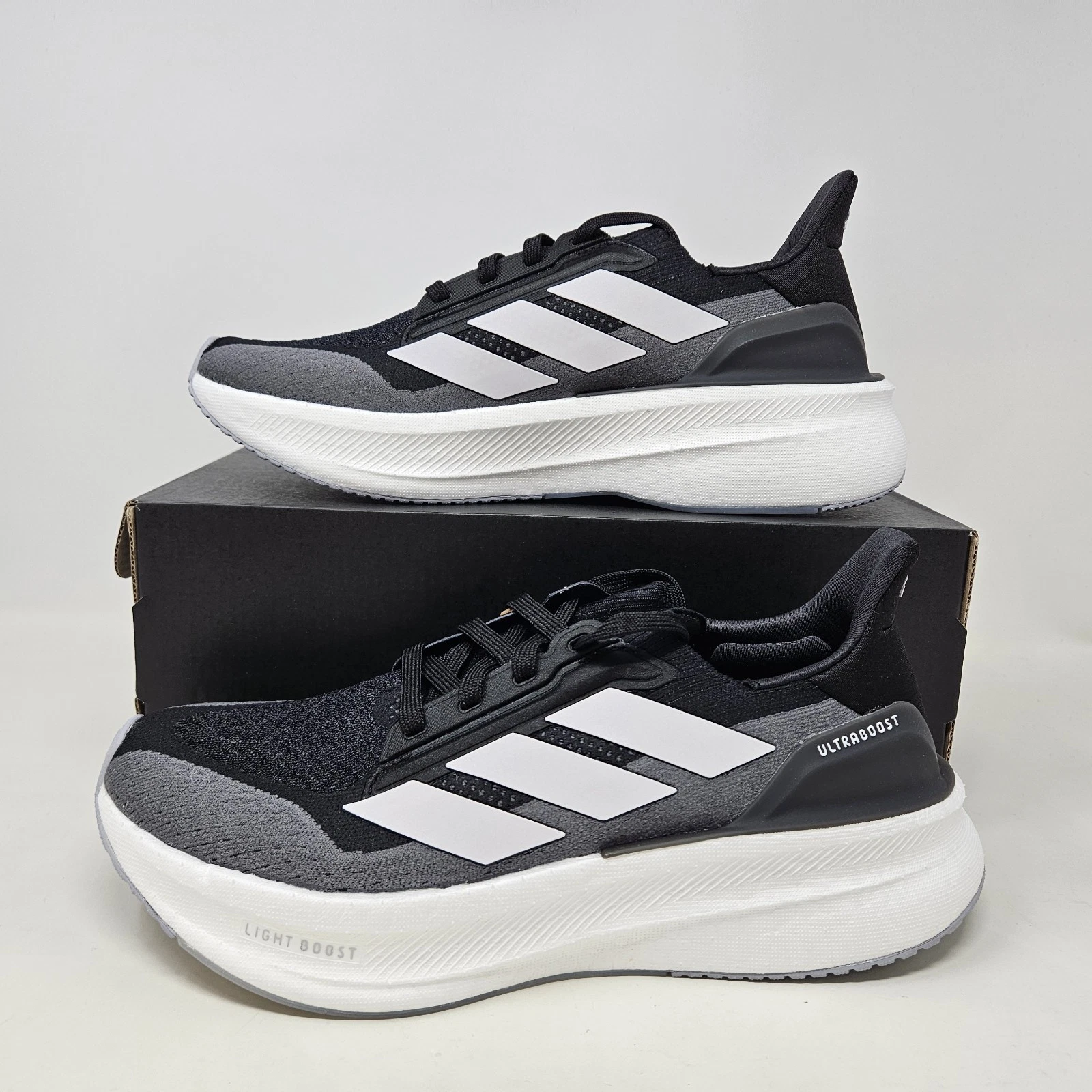 Adidas Wmns Ultraboost 5X 'Black White Carbon' Sneakers / IH3102 / Women's 9.5