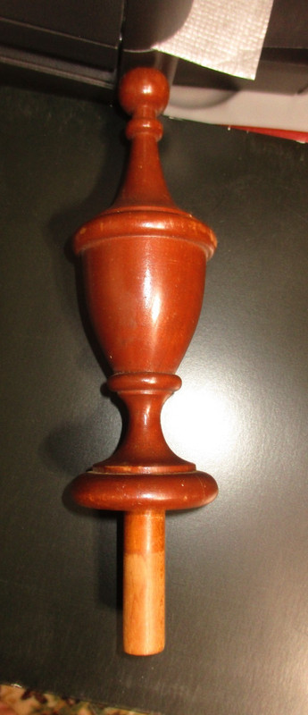 VINTAGE WOODEN 8 IN POST TOPPER / FINIAL