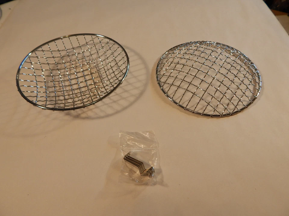 Nuevo par de protectores de piedra de faros cromados de 7" Triumph TR4 TR250 TR6 Spitfire Foto 2 de 3