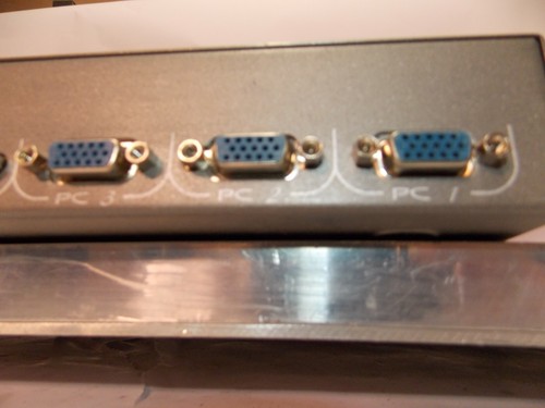 Switch KVM 8 Ports Level One Avec OSD Pour PS2 - Afbeelding 8 van 10
