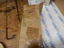 Unknown Brand 2.4K Ohm Carbon Comp Resistors 1/2 Watt 10 Qty 900 NOS