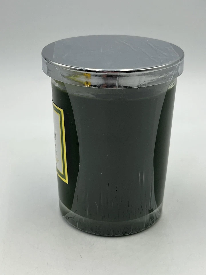Vela aromática El olor del árbol perfumada 8,5 OZ en vidrio Foto 2 de 4