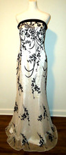 WINDSOR Women's Wonderful Long White Black Dress Embroidery Glitter Size-6