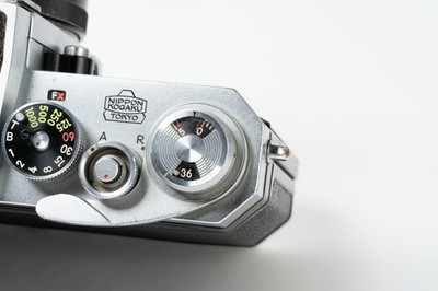 Nikon F - Silver with Nikkor-S Auto 5cm F2 - Non-AI / Tick Mark
