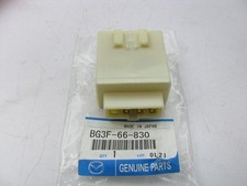 New - Oem Mazda Bg3f66830 Hazard Warning Flasher 1998-2000 Millenia 1998 Mpv New - Oem Mazda Bg3f66830 Hazard Warning Flasher 1998-2000 Millenia 1998 Mpv