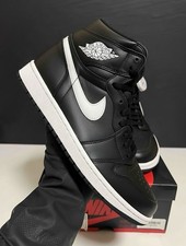   Nike Air Jordan 1 Retro High OG Black Yin Y...