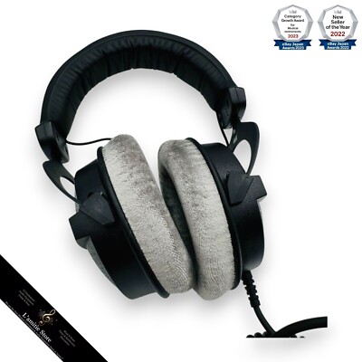 Beyerdynamic DT 770 PRO 250 Ohm Over-Ear Studio Headphones